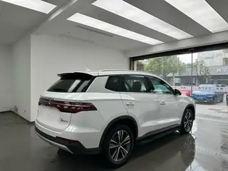 BYD Song Pro 2019 1.5T Automatic Deluxe interior photo 7