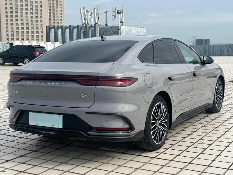 BYD han 2025 Smart Driving Version 701KM Flagship Lidar interior photo 6 BYD han 2025 Smart Driving Version 701KM Flagship Lidar interior photo 6