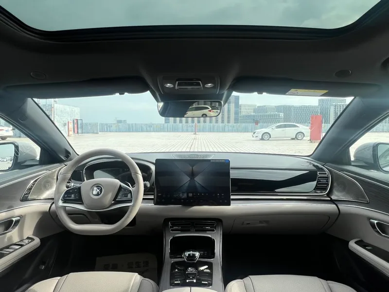 BYD han 2025 Smart Driving Version 701KM Flagship Lidar interior photo 9 BYD han 2025 Smart Driving Version 701KM Flagship Lidar interior photo 9