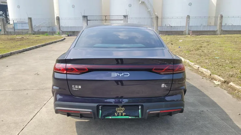 BYD Qin L 2025 Smart Driving Version DM-i 80KM Transcendent exterior photo 7 BYD Qin L 2025 Smart Driving Version DM-i 80KM Transcendent exterior photo 7