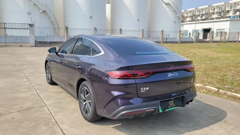 BYD Qin L 2025 Smart Driving Version DM-i 80KM Transcendent interior photo 8 BYD Qin L 2025 Smart Driving Version DM-i 80KM Transcendent interior photo 8