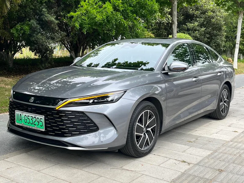 BYD Qin L 2024 DM-i 120KM Transcendent exterior photo 1 BYD Qin L 2024 DM-i 120KM Transcendent exterior photo 1