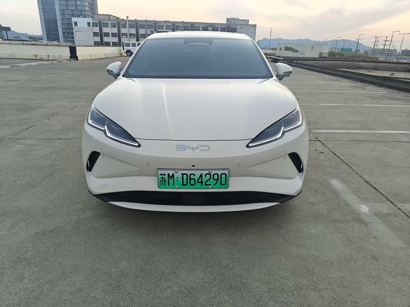 BYD Seal 06 2025 470KM Honor type exterior photo 2 BYD Seal 06 2025 470KM Honor type exterior photo 2