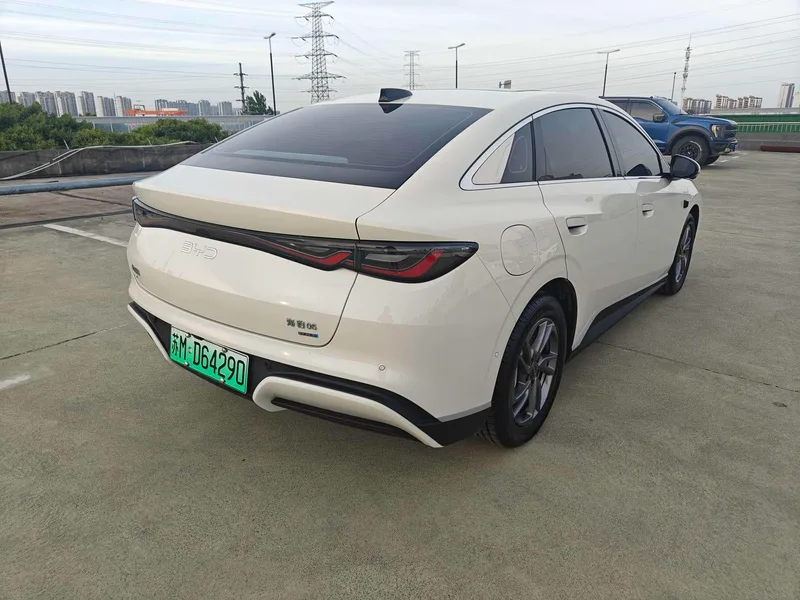 BYD Seal 06 2025 470KM Honor type exterior photo 4 BYD Seal 06 2025 470KM Honor type exterior photo 4