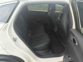 BYD Seal 06 2025 470KM Honor type interior photo 8 BYD Seal 06 2025 470KM Honor type interior photo 8