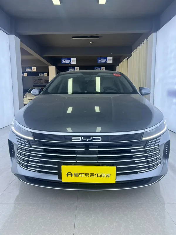 BYD Destroyer 05 2023 DM-i Champion Edition 55KM Luxury type exterior photo 2 BYD Destroyer 05 2023 DM-i Champion Edition 55KM Luxury type exterior photo 2