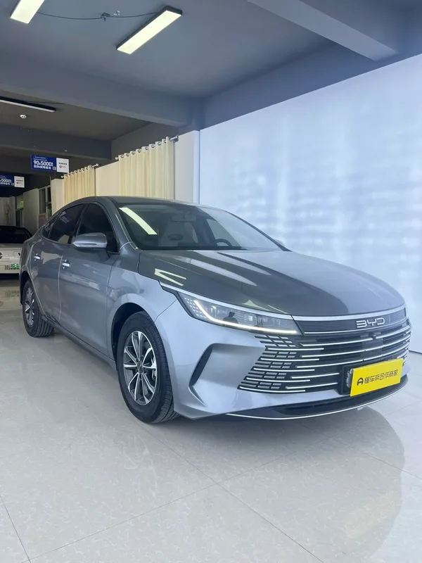 BYD Destroyer 05 2023 DM-i Champion Edition 55KM Luxury type exterior photo 3 BYD Destroyer 05 2023 DM-i Champion Edition 55KM Luxury type exterior photo 3