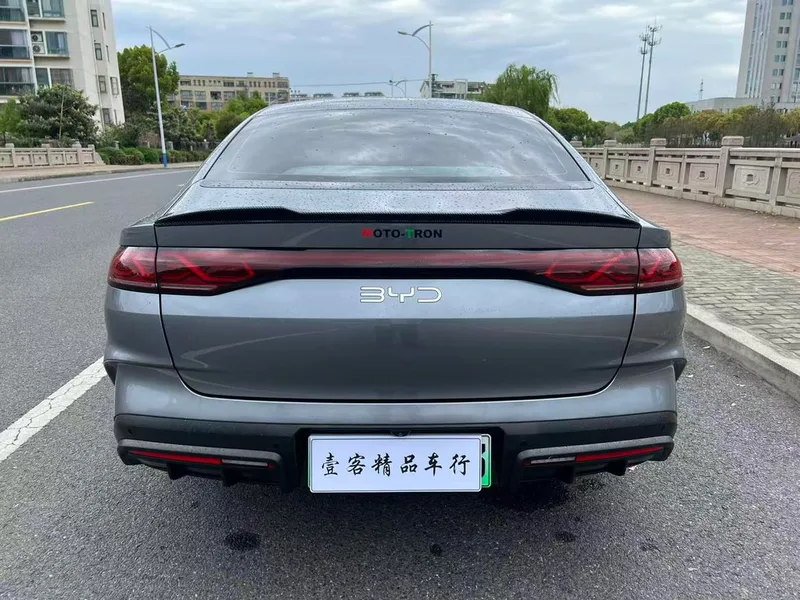 BYD Qin L 2024 DM-i 80KM Líder interior foto 8 BYD Qin L 2024 DM-i 80KM Líder interior foto 8