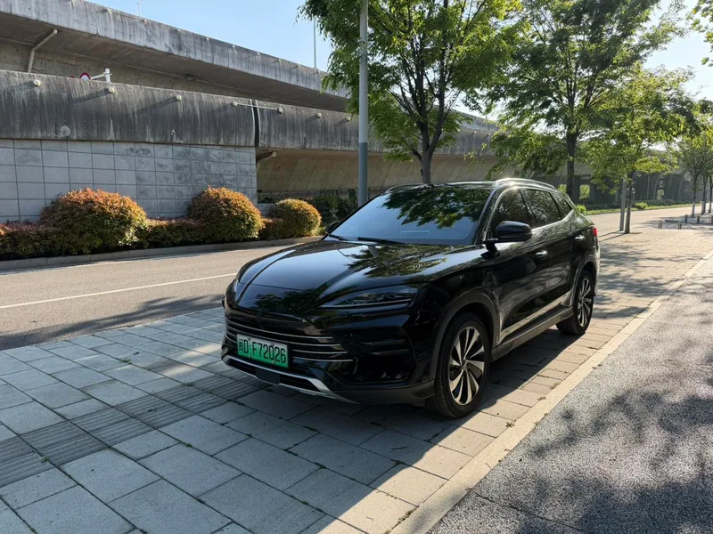 BYD Song PLUS DM 2023 DM-i Champion Edition 110KM Flagship PLUS exterior photo 1 BYD Song PLUS DM 2023 DM-i Champion Edition 110KM Flagship PLUS exterior photo 1