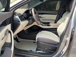BYD Song PLUS DM 2025 DM-i 112KM Tipo de honor exterior foto 4 BYD Song PLUS DM 2025 DM-i 112KM Tipo de honor exterior foto 4
