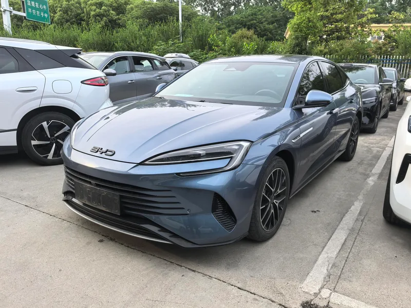 BYD Seal 2023 DM-i 1.5T 121KM Honor type exterior photo 1 BYD Seal 2023 DM-i 1.5T 121KM Honor type exterior photo 1