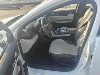 BYD Qin PLUS 2023 DM-i Edición campeona 55KM Líder interior foto 11 BYD Qin PLUS 2023 DM-i Edición campeona 55KM Líder interior foto 11