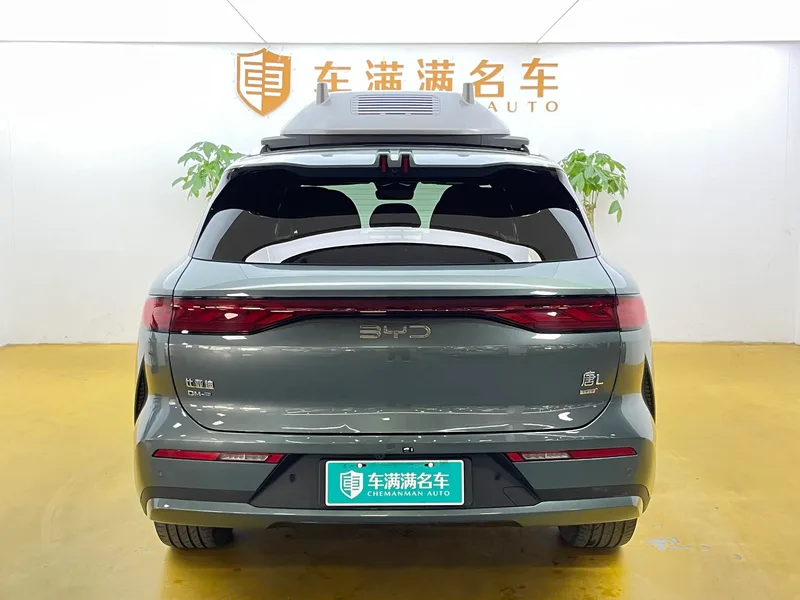 BYD Tang 2025 DM-p 175KM Four-wheel drive drone player version interior photo 10 BYD Tang 2025 DM-p 175KM Four-wheel drive drone player version interior photo 10