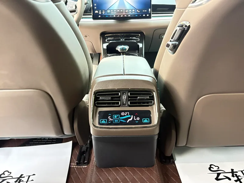 BYD han 2025 DM-i 125KM Elite-type interior photo 10 BYD han 2025 DM-i 125KM Elite-type interior photo 10