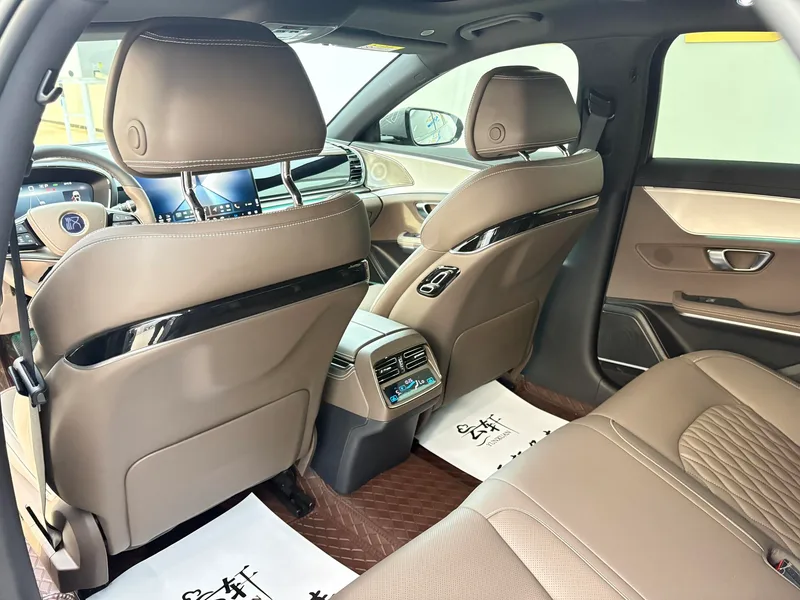 BYD han 2025 DM-i 125KM Elite-type interior photo 11 BYD han 2025 DM-i 125KM Elite-type interior photo 11