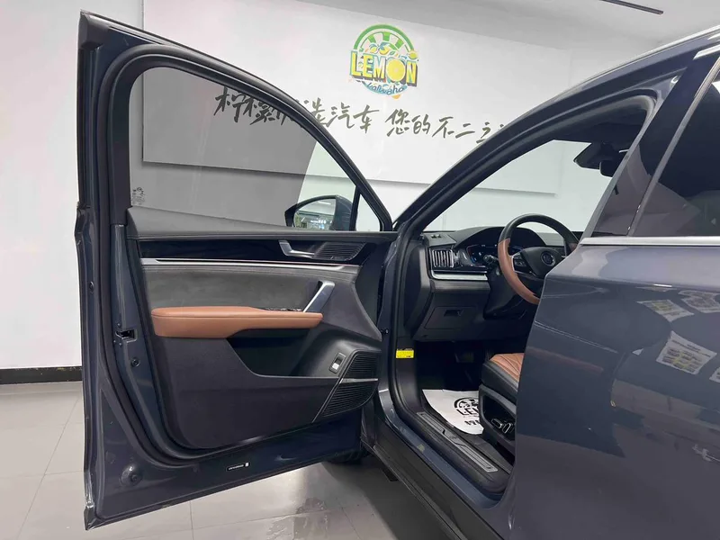 BYD Tang DM 2021 DM-i 1.5T 112KM Premium Trim interior photo 17 BYD Tang DM 2021 DM-i 1.5T 112KM Premium Trim interior photo 17