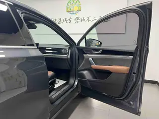 BYD Tang DM 2021 DM-i 1.5T 112KM Premium Trim interior photo 18 BYD Tang DM 2021 DM-i 1.5T 112KM Premium Trim interior photo 18
