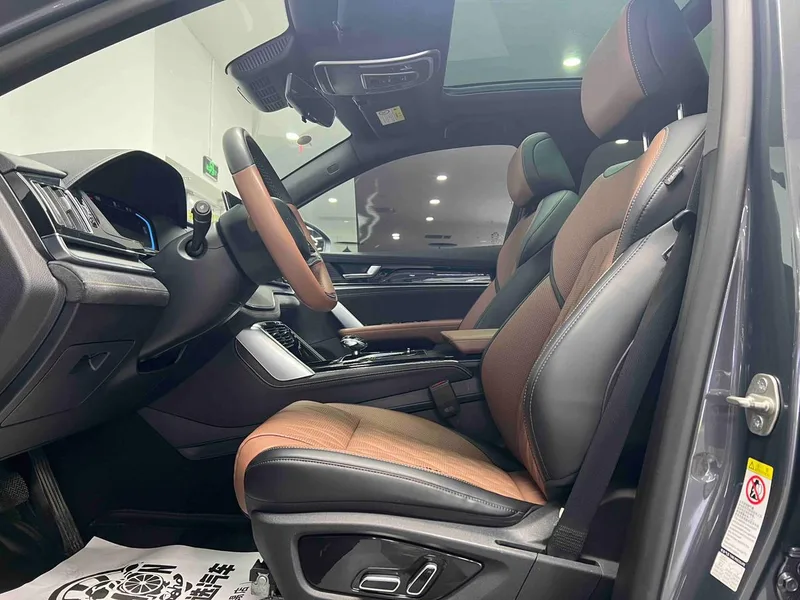 BYD Tang DM 2021 DM-i 1.5T 112KM Premium Trim interior photo 19 BYD Tang DM 2021 DM-i 1.5T 112KM Premium Trim interior photo 19