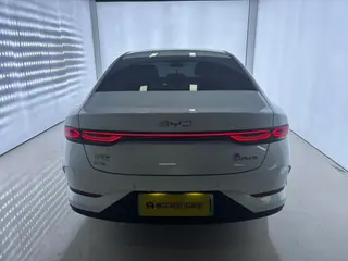 BYD Qin PLUS 2025 Smart Driving Version DM-i 55KM Leading Type exterior photo 5