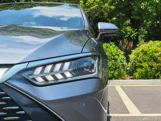 BYD Qin PLUS 2024 Glory Edition DM-i 55KM Leading Type exterior photo 8 BYD Qin PLUS 2024 Glory Edition DM-i 55KM Leading Type exterior photo 8