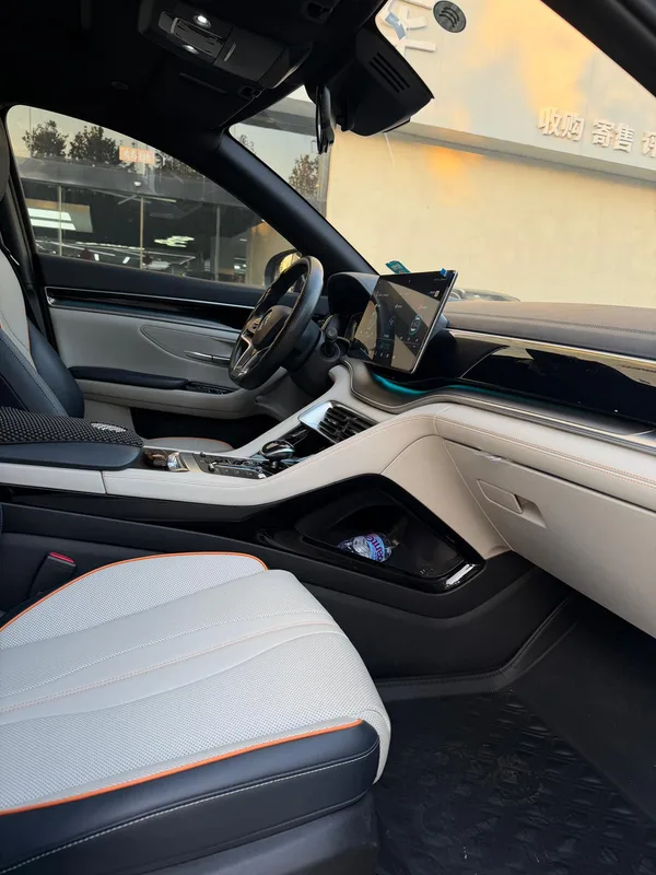 BYD Song PLUS DM 2021 DM-i 51KM Two-wheel drive honor type exterior photo 4 BYD Song PLUS DM 2021 DM-i 51KM Two-wheel drive honor type exterior photo 4