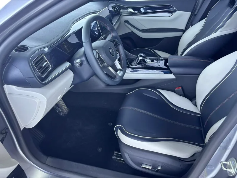 BYD Qin PLUS 2021 DM-i 55KM Flagship interior photo 7 BYD Qin PLUS 2021 DM-i 55KM Flagship interior photo 7