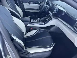 BYD Qin PLUS 2021 DM-i 55KM Flagship interior photo 11 BYD Qin PLUS 2021 DM-i 55KM Flagship interior photo 11