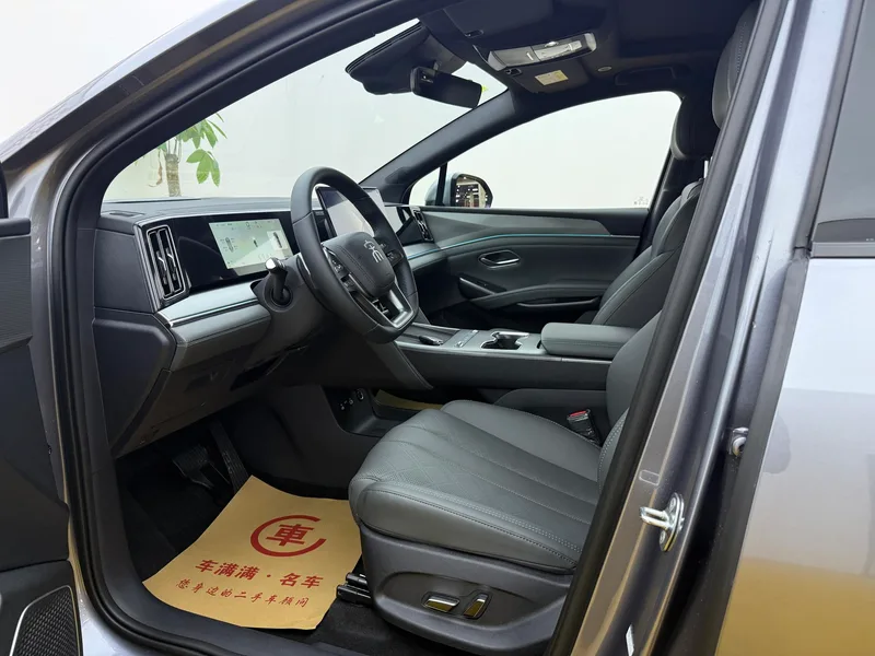 BYD Song L DM 2026 DM-i 200KM Transcendent exterior photo 3 BYD Song L DM 2026 DM-i 200KM Transcendent exterior photo 3