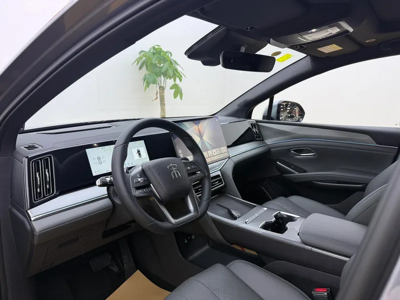 BYD Song L DM 2026 DM-i 200KM Transcendent exterior photo 4 BYD Song L DM 2026 DM-i 200KM Transcendent exterior photo 4
