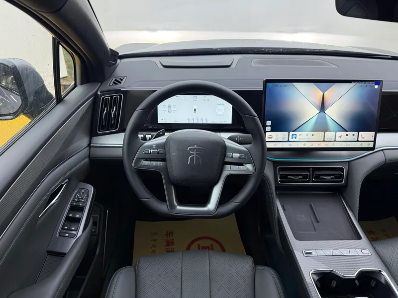 BYD Song L DM 2026 DM-i 200KM Transcendent interior photo 8 BYD Song L DM 2026 DM-i 200KM Transcendent interior photo 8