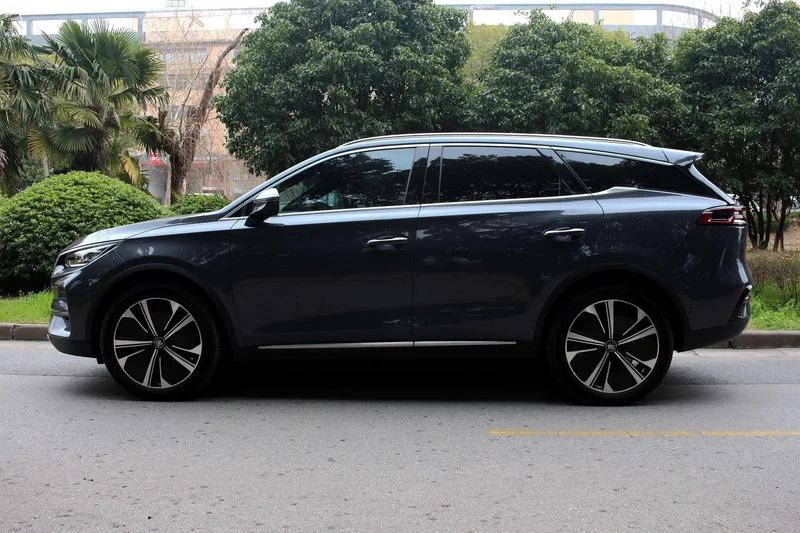 BYD Tang 2022 635KM Four-wheel drive flagship exterior photo 4 BYD Tang 2022 635KM Four-wheel drive flagship exterior photo 4