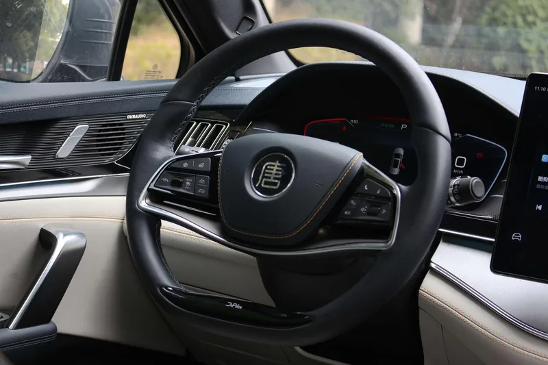 BYD Tang 2022 635KM Four-wheel drive flagship interior photo 15 BYD Tang 2022 635KM Four-wheel drive flagship interior photo 15