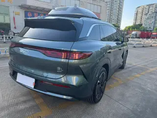 BYD Tang L 2025 DM-p 175KM Four-wheel drive drone player version exterior photo 6 BYD Tang L 2025 DM-p 175KM Four-wheel drive drone player version exterior photo 6