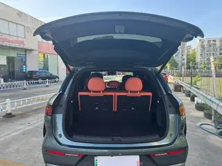 BYD Tang L 2025 DM-p 175KM Four-wheel drive drone player version interior photo 13 BYD Tang L 2025 DM-p 175KM Four-wheel drive drone player version interior photo 13