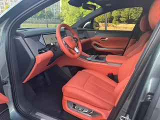 BYD Tang L 2025 DM-p 175KM Four-wheel drive drone player version interior photo 20 BYD Tang L 2025 DM-p 175KM Four-wheel drive drone player version interior photo 20