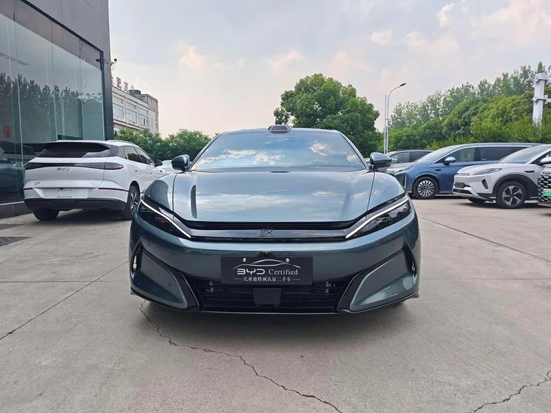BYD Han L 2025 DM-p 180KM Four-wheel drive lidar flagship exterior photo 2 BYD Han L 2025 DM-p 180KM Four-wheel drive lidar flagship exterior photo 2