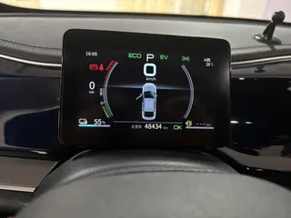 BYD Qin PLUS 2021 DM-i 55KM Modelo insignia interior foto 8 BYD Qin PLUS 2021 DM-i 55KM Modelo insignia interior foto 8