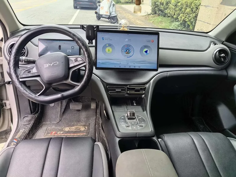 BYD Sea Lion 05DM 2025 DM-i 115KM Flagship exterior photo 7 BYD Sea Lion 05DM 2025 DM-i 115KM Flagship exterior photo 7