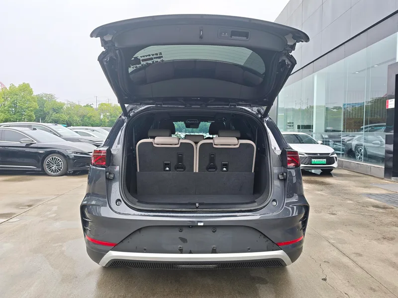 BAIC Tang DM 2024 Glory Edition DM-i 112KM Honor type interior photo 12