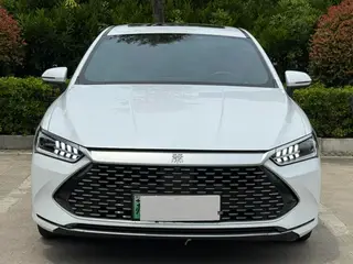 BYD Qin PLUS 2023 DM-i Champion Edition 55KM Transcendent exterior photo 2 BYD Qin PLUS 2023 DM-i Champion Edition 55KM Transcendent exterior photo 2