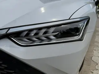 BYD Qin PLUS 2023 DM-i Champion Edition 55KM Transcendent interior photo 14 BYD Qin PLUS 2023 DM-i Champion Edition 55KM Transcendent interior photo 14