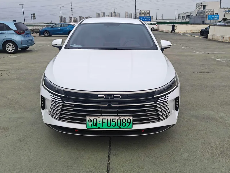BYD Destroyer 05 2024 Glory Edition DM-i 55KM Luxury type exterior photo 2 BYD Destroyer 05 2024 Glory Edition DM-i 55KM Luxury type exterior photo 2