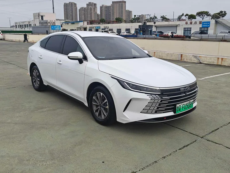 BYD Destroyer 05 2024 Glory Edition DM-i 55KM Luxury type exterior photo 3 BYD Destroyer 05 2024 Glory Edition DM-i 55KM Luxury type exterior photo 3