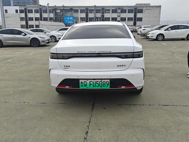 BYD Destroyer 05 2024 Glory Edition DM-i 55KM Luxury type exterior photo 5 BYD Destroyer 05 2024 Glory Edition DM-i 55KM Luxury type exterior photo 5