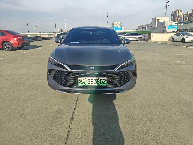 BYD Qin L 2024 DM-i 120KM Leading Type exterior photo 2 BYD Qin L 2024 DM-i 120KM Leading Type exterior photo 2