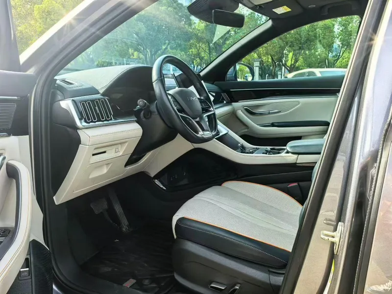 BYD Song PLUS DM 2023 DM-i Champion Edition 110KM Flagship PLUS exterior photo 4 BYD Song PLUS DM 2023 DM-i Champion Edition 110KM Flagship PLUS exterior photo 4