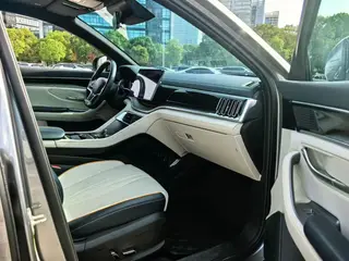 BYD Song PLUS DM 2023 DM-i Champion Edition 110KM Flagship PLUS interior photo 7 BYD Song PLUS DM 2023 DM-i Champion Edition 110KM Flagship PLUS interior photo 7