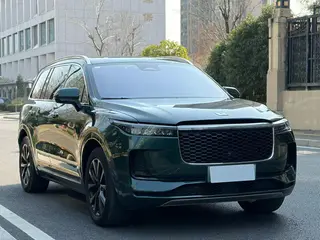 Li Auto ONE 2021 extended range 6 Seat plate exterior photo 3 Li Auto ONE 2021 extended range 6 Seat plate exterior photo 3
