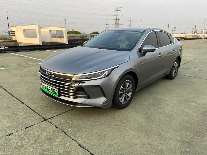 BYD Destroyer 05 2024 Glory Edition DM-i 55KM Luxury type exterior photo 1 BYD Destroyer 05 2024 Glory Edition DM-i 55KM Luxury type exterior photo 1