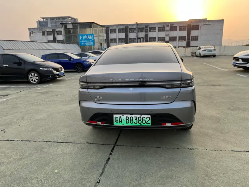 BYD Destroyer 05 2024 Glory Edition DM-i 55KM Luxury type exterior photo 5 BYD Destroyer 05 2024 Glory Edition DM-i 55KM Luxury type exterior photo 5